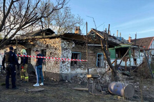 Розгромлені АЗС та газогони, є загиблий: росіяни обстріляли Херсонщину