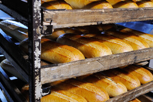У Росії подорожчав хліб через зростання цін на бензин та дефіцит водіїв