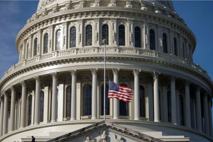 Конгрес США закликав передати Україні більше касетних бомб