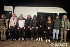 Втеча групи чоловіків за кордон за 2,5 млн грн: на Буковині затримано ухилянтів