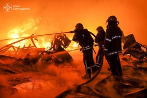 Масована атака «Шахедів» на Харків: з'явилися фото наслідків