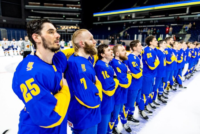 Збірна України з хокею виграла вирішальний поєдинок та здобула підвищення у класі