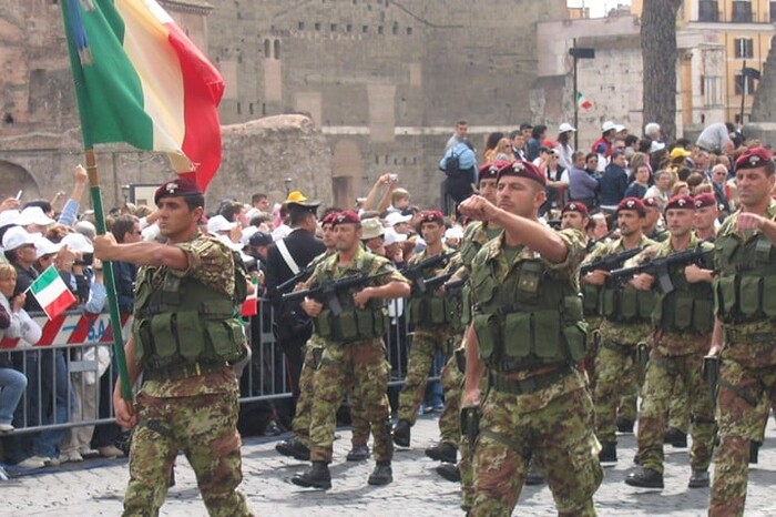 Чи може Італія відправити своїх військових до України: Міноборони країни відповіло
