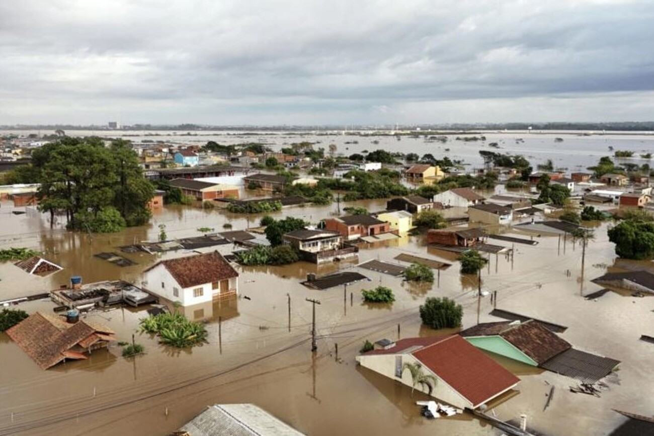 Нищівні повені та зсуви ґрунту в Бразилії: кількість загиблих зросла до 60 людей