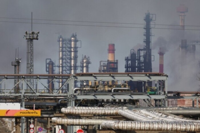 Росія рахує збитки від експорту нафтопродуктів після ударів України по НПЗ