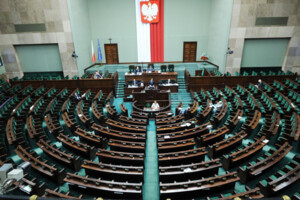 Спецслужби виявили «прослушки» в приміщенні засідання Ради міністрів Польщі