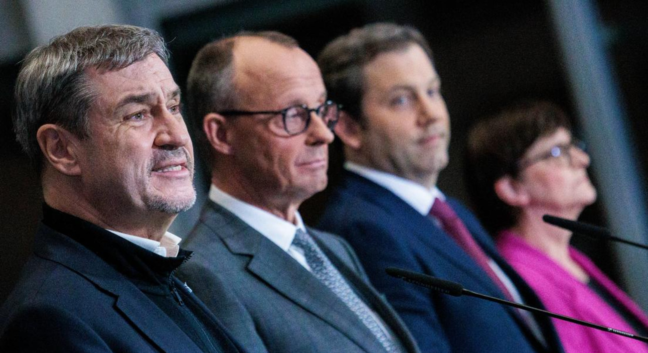 Лідери партій майбутньої правлячої коаліції Зьодер, Мерц, Клінґбайль, Ескен