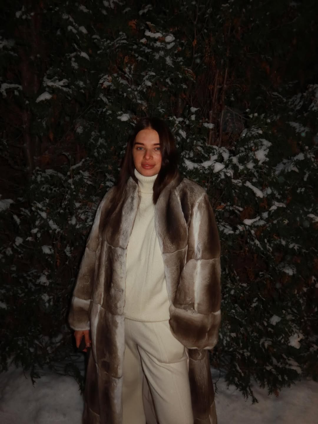 Дружина Усика опинилася в центрі скандалу через шубу з хутра шиншили за понад мільйон гривень фото 1