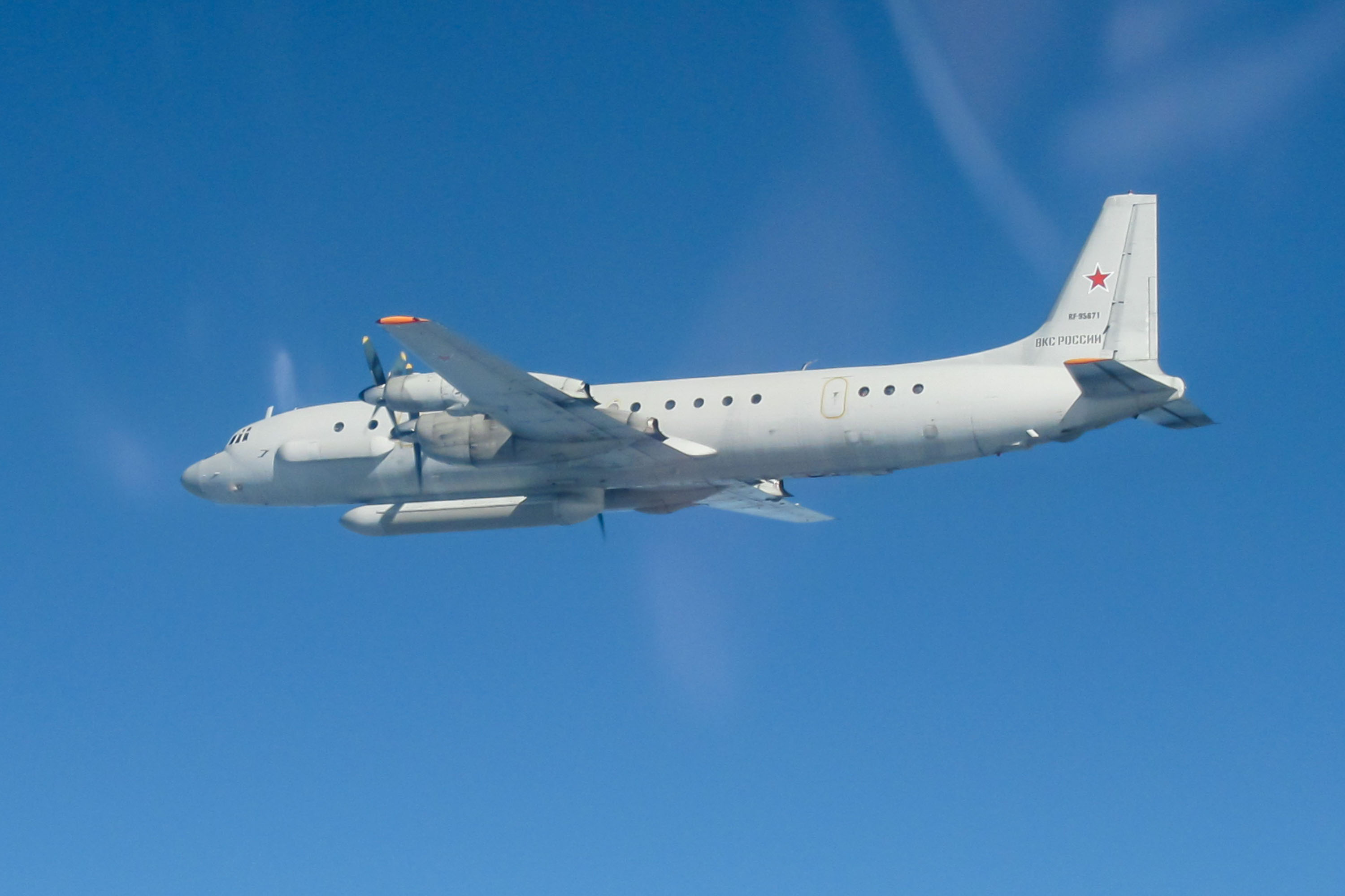 Російський «Іл-20М»