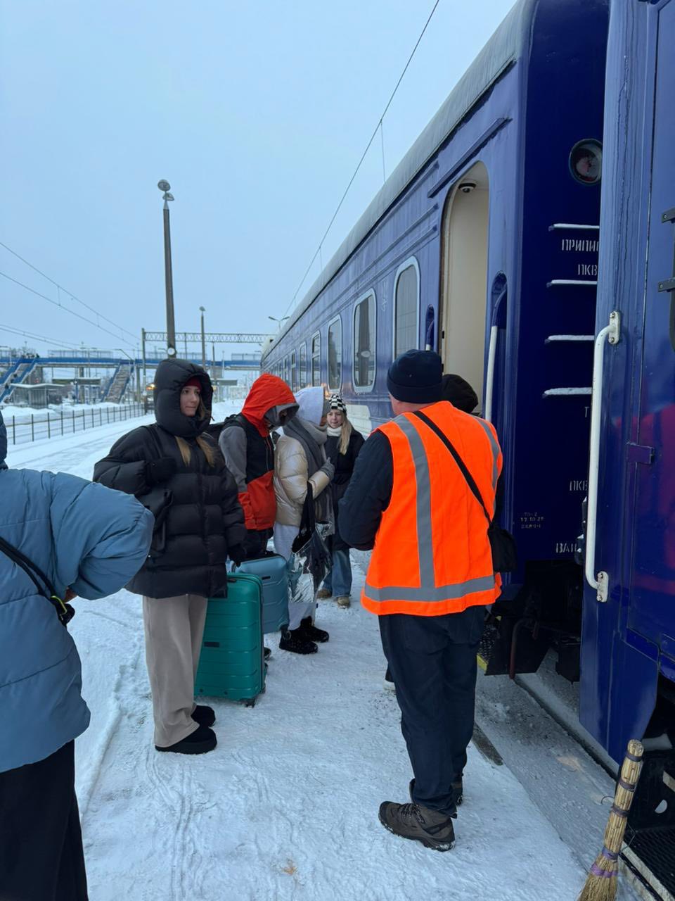 «Укрзалізниця» розгорнула пункт незламності у польському Холмі фото 3