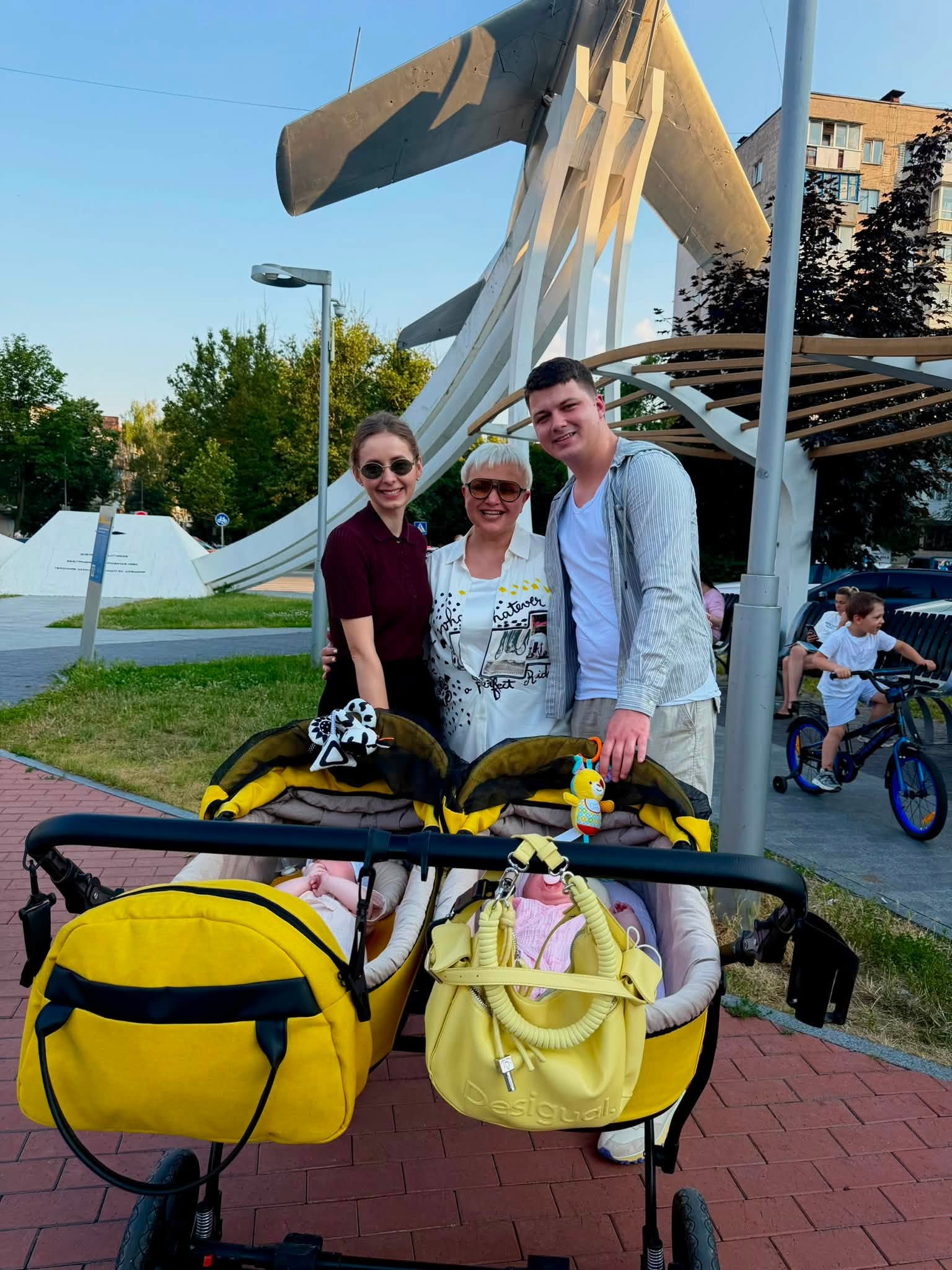 Пара, у якій чоловік на 28 років молодший за дружину, відверто розповіла про своє життя: як відреагували у мережі фото 1