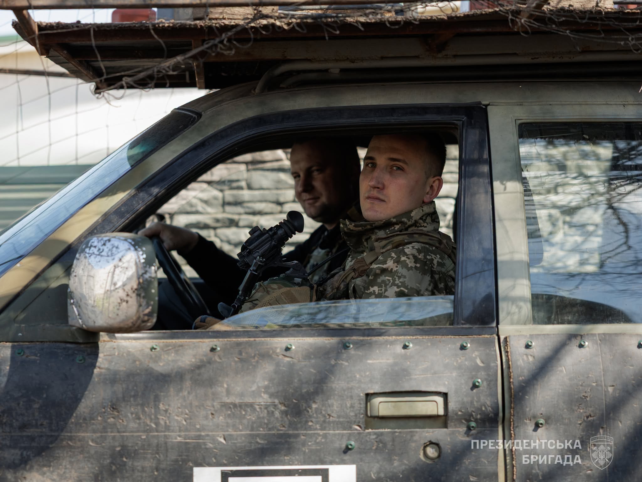 Командири зрозуміли, що бійці в полоні, за дивними відповідями по радіозв’язку. Історія неймовірного порятунку на фронті фото 1