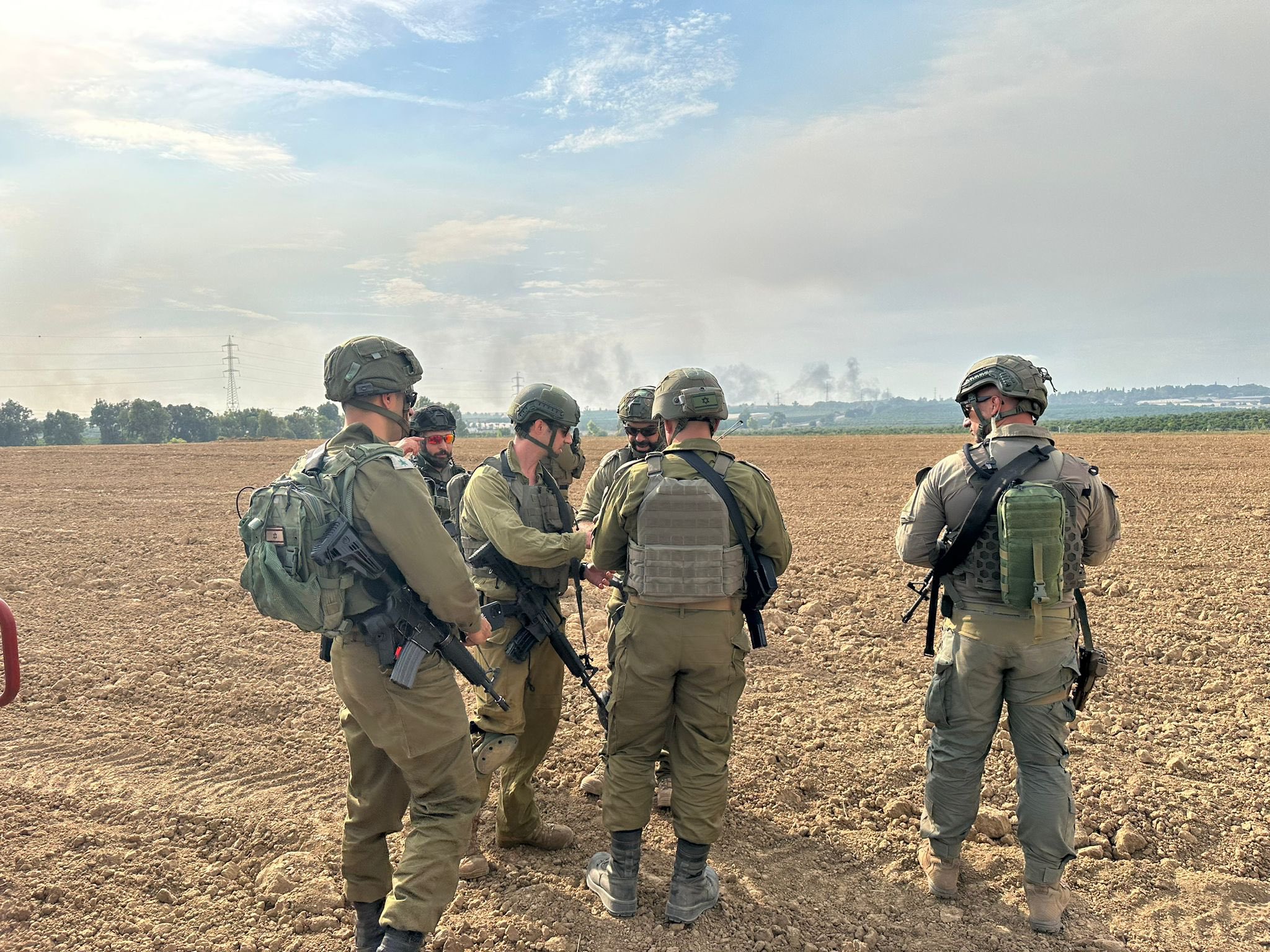 Ізраїльська армія увійшла до захоплених бойовиками міст фото 2