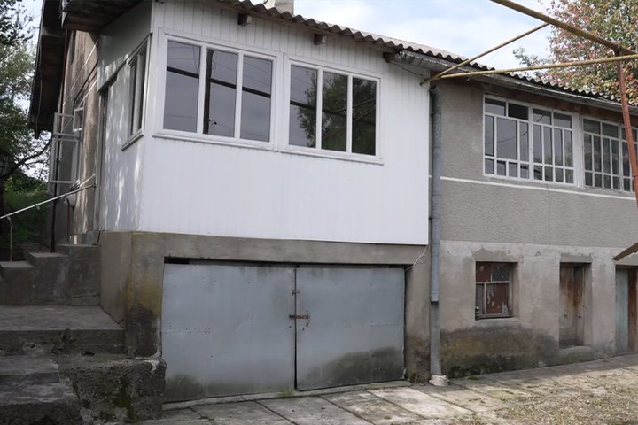 Будинок, який придбали Анастасія Харькова та Анатолій Макух