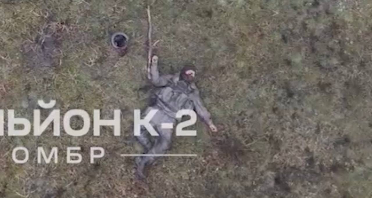 Les fantassins russes sont allés prendre d'assaut les positions ukrainiennes avec des bâtons (photo) photo 1
