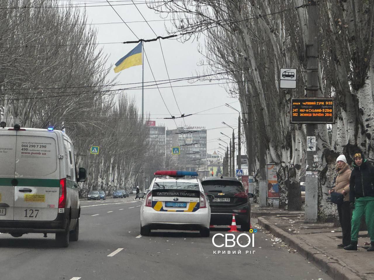 У Кривому Розі чоловік зачинився в машині, щоб не потрапити до ТЦК фото 1