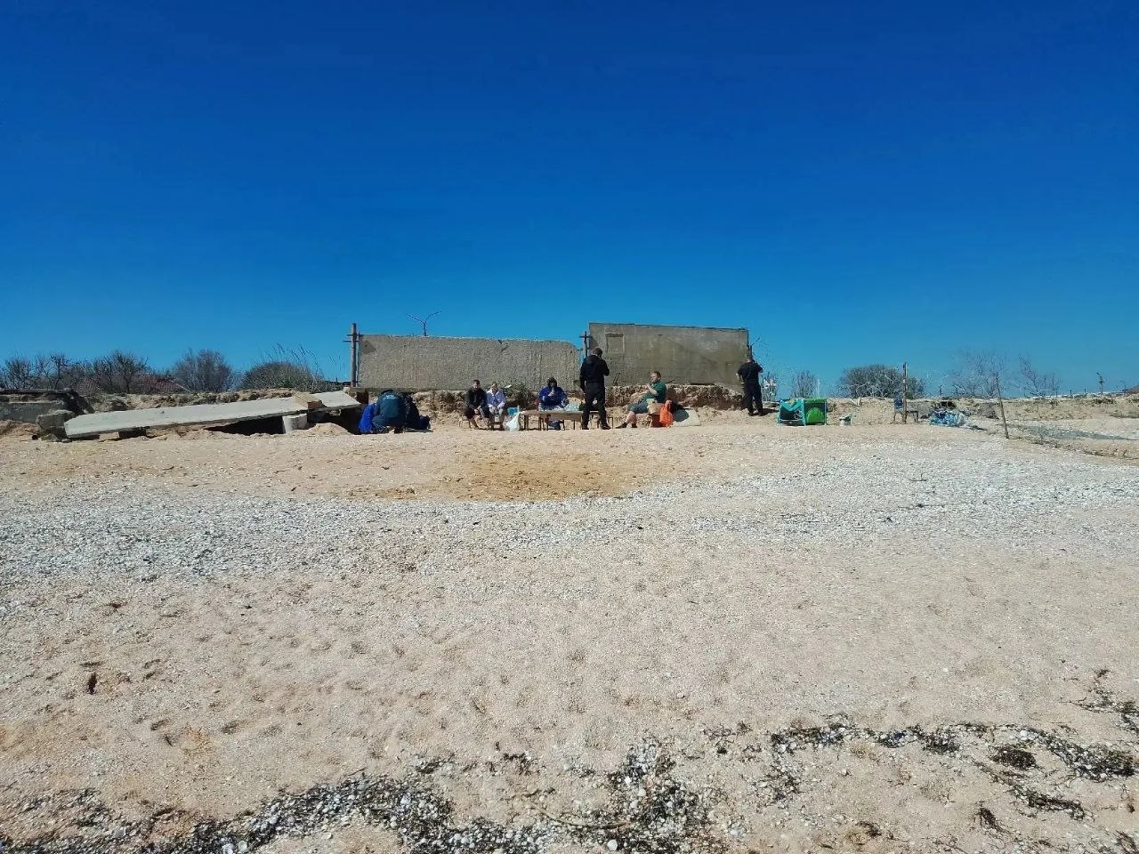 В Азовському морі затонуло судно з росіянами фото 3