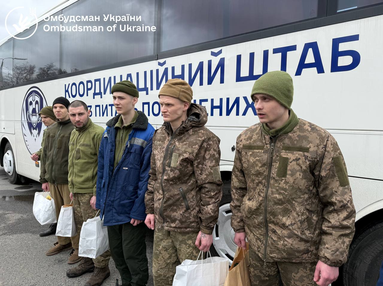 Омбудсман пояснив, особливий сьогоднішній обмін полоненими фото 1