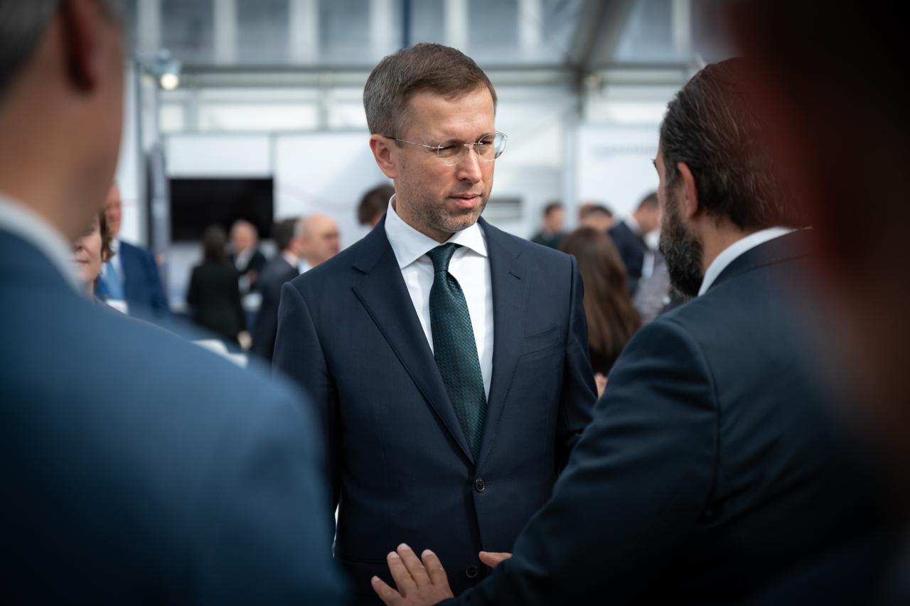 Енергетика, логістика й агросектор. Українські компанії представили інвестиційні проєкти на Карпатському форумі фото 1