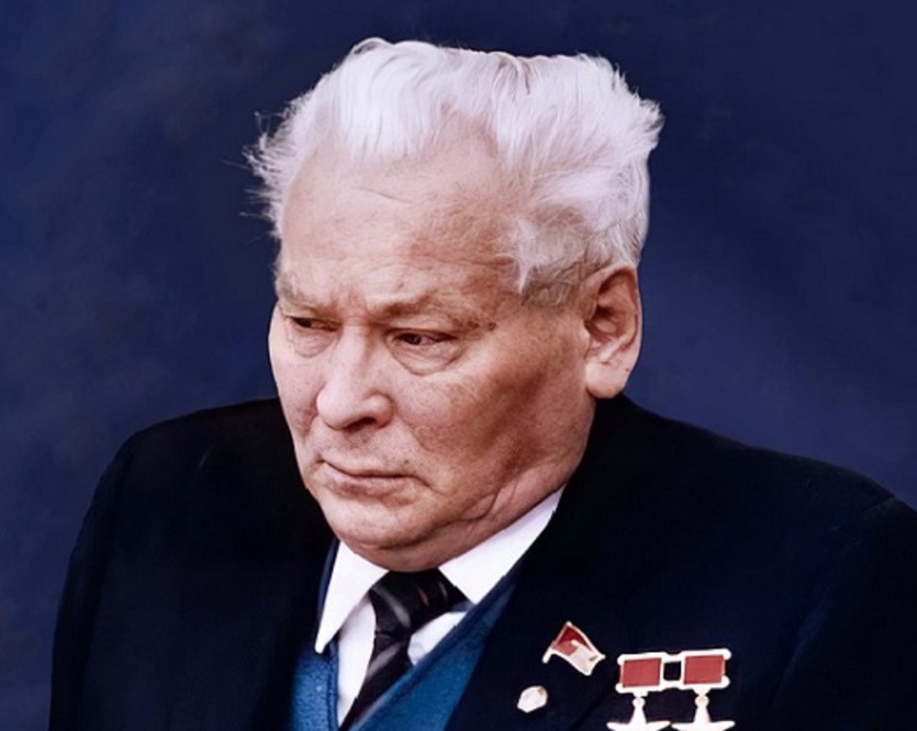 Костянтин Черненко пробув при владі недовго і помер у 73 роки