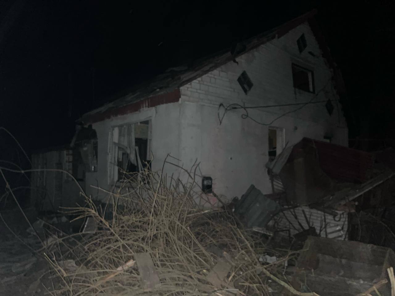 Атака дронів на Київщину: з’явились фото наслідків фото 2