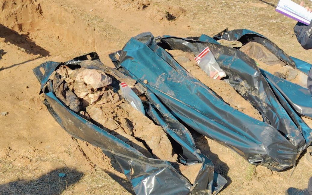 Un nouveau lieu de sépulture pour les civils tués a été découvert dans la région de Kiev (photo) photo 1