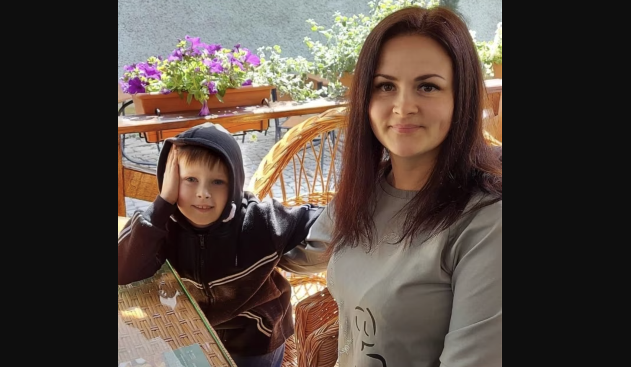 Олексій Бондар з мамою Іриною