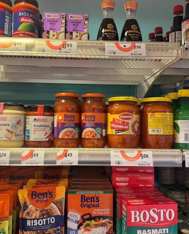 Скандал у Брюсселі: Рим вимагає вилучити псевдоіталійські соуси з магазину Європарламенту фото 1