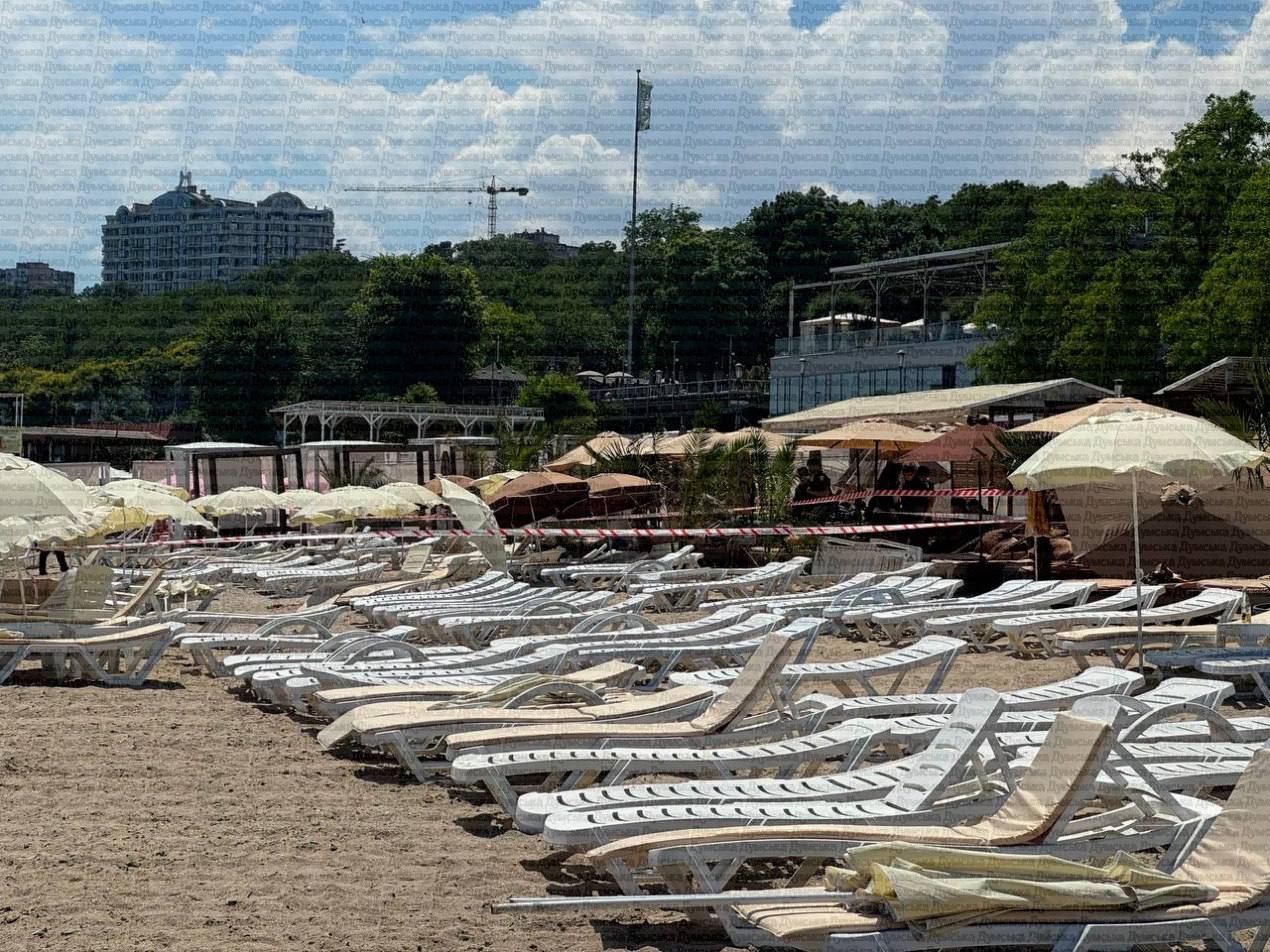 Пляж, на якому від удару дрона загинула 26-річна дівчина