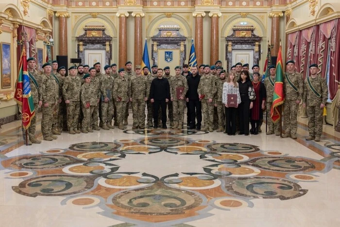 РФ атакувала Дніпропетровщину, Зеленський продовжив воєнний стан і мобілізацію. Головне за 30 квітня 2026