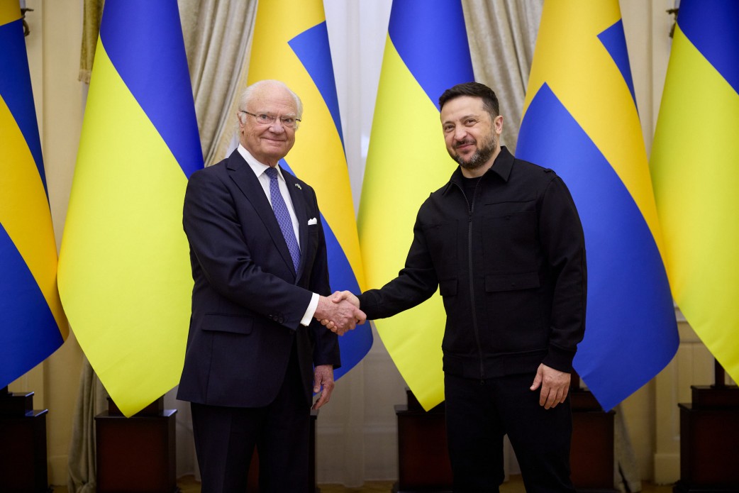 Іран розблокував Ормузьку протоку, Зеленський увів нові санкції проти РФ. Головне за 17 квітня 2026 фото 2