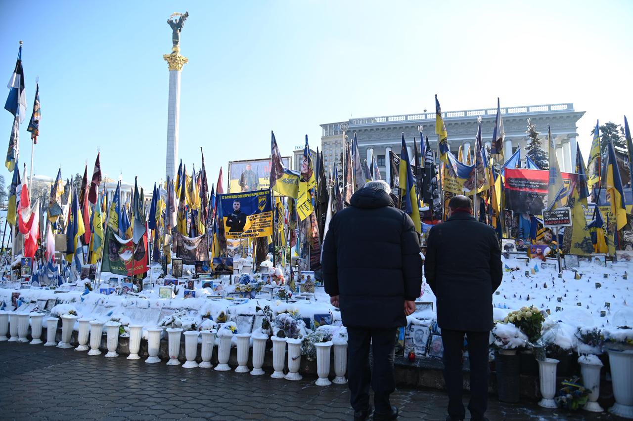 Норвезький міністр розпочав візит із вшанування пам'яті полеглих захисників