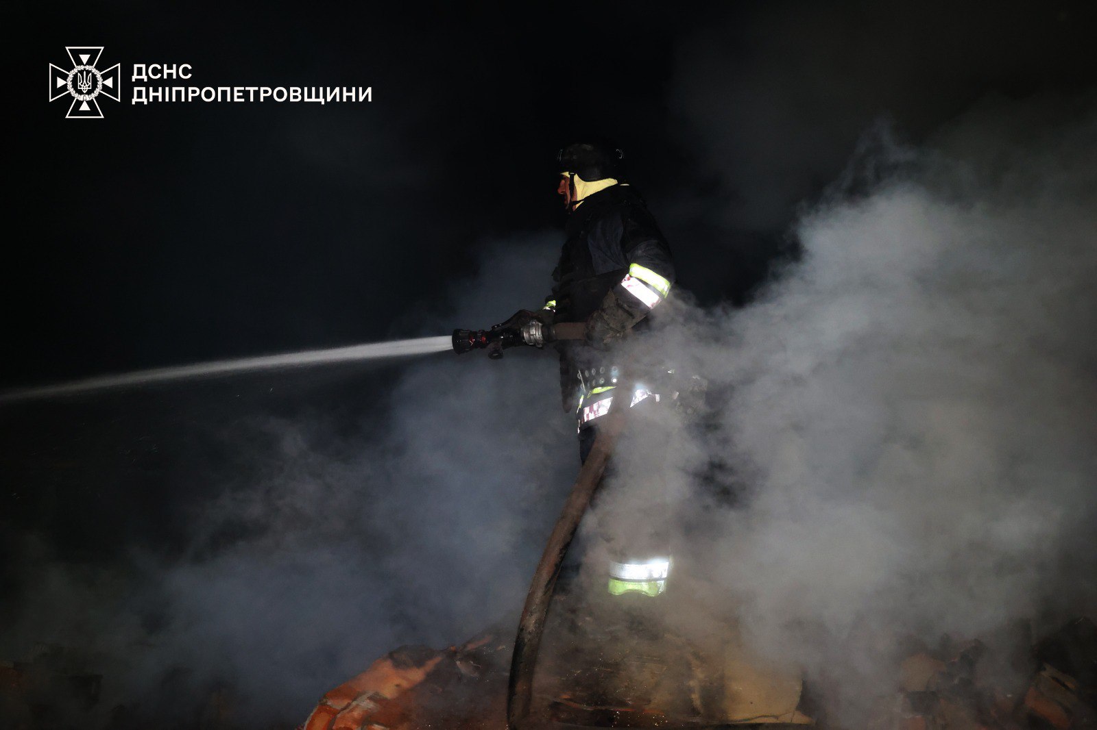 Окупанти атакували Дніпропетровщину: восьмеро жертв фото 4