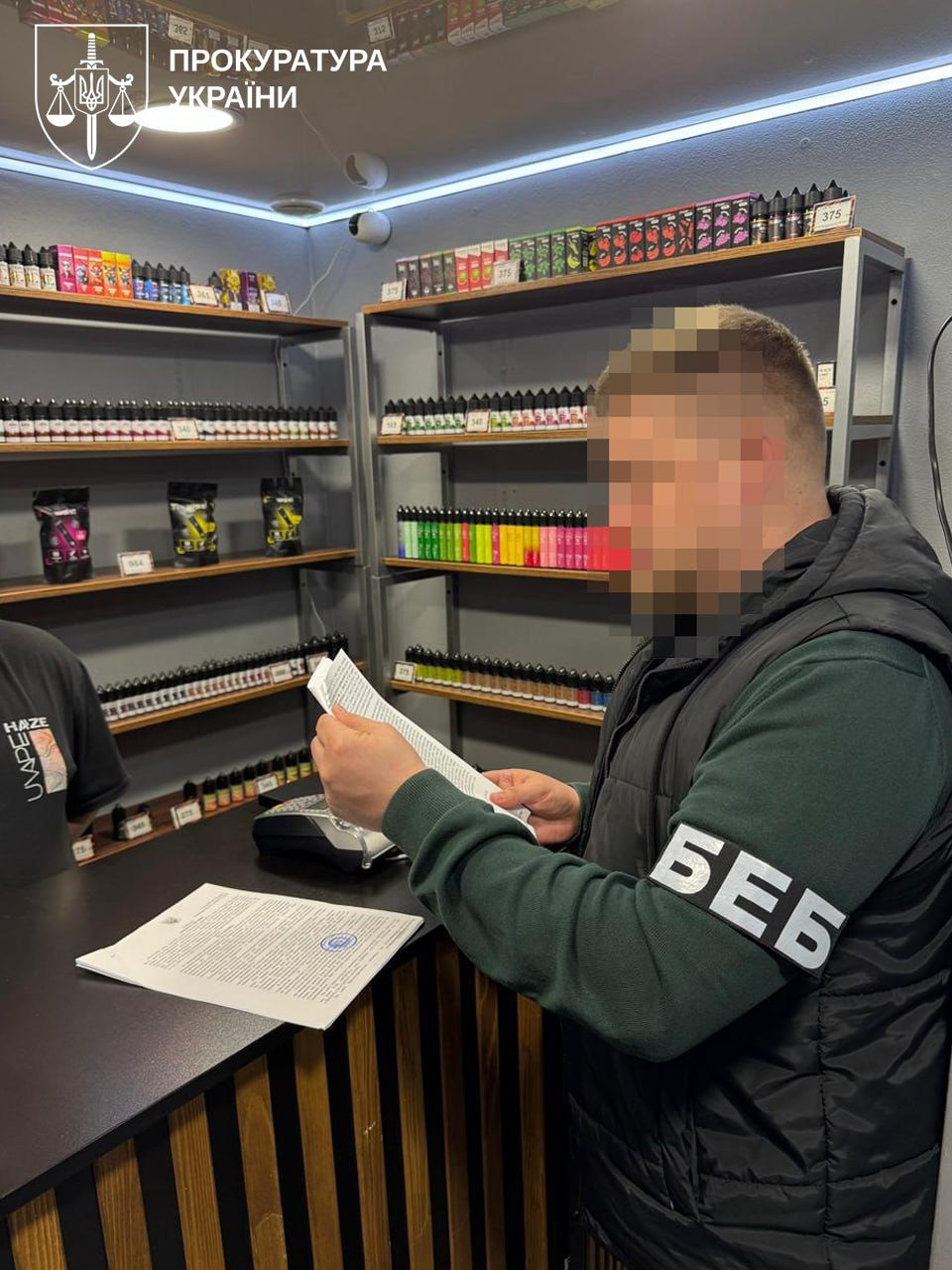 Правоохоронці провели понад 70 обшуків у Києві та ще п’яти областях