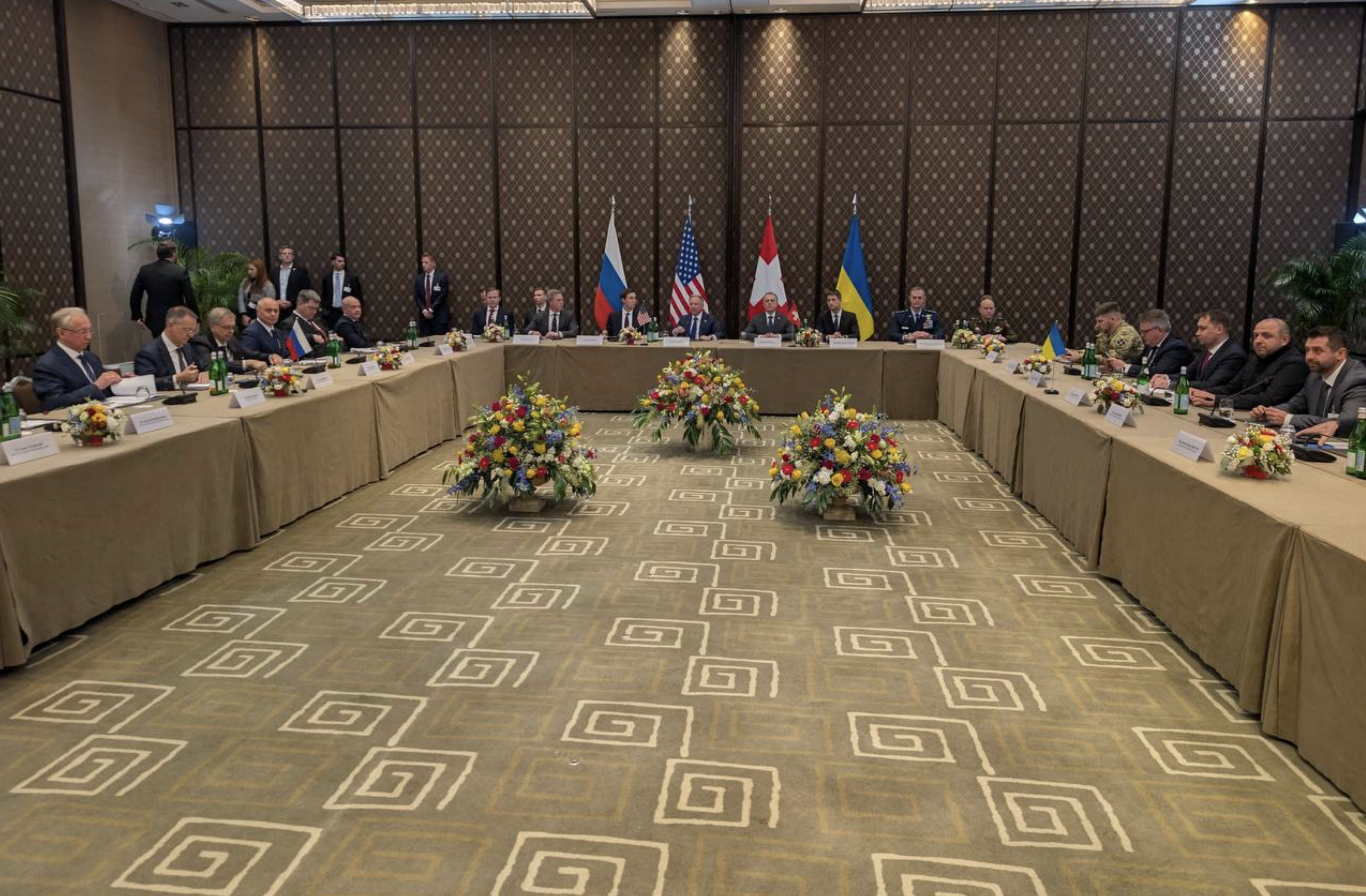 Переговори в Женеві, запобіжний захід Галущенку. Головне за 17 лютого 2026 фото 1