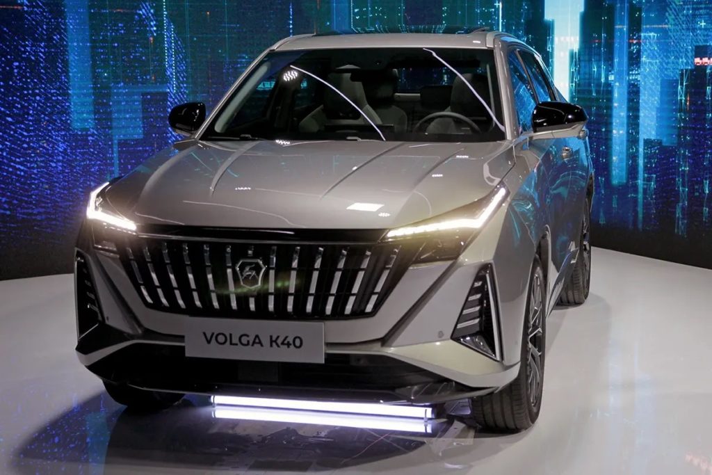 Росіяни показали нові моделі «Волги»: виявилося, це копії китайської Geely (фото) фото 2