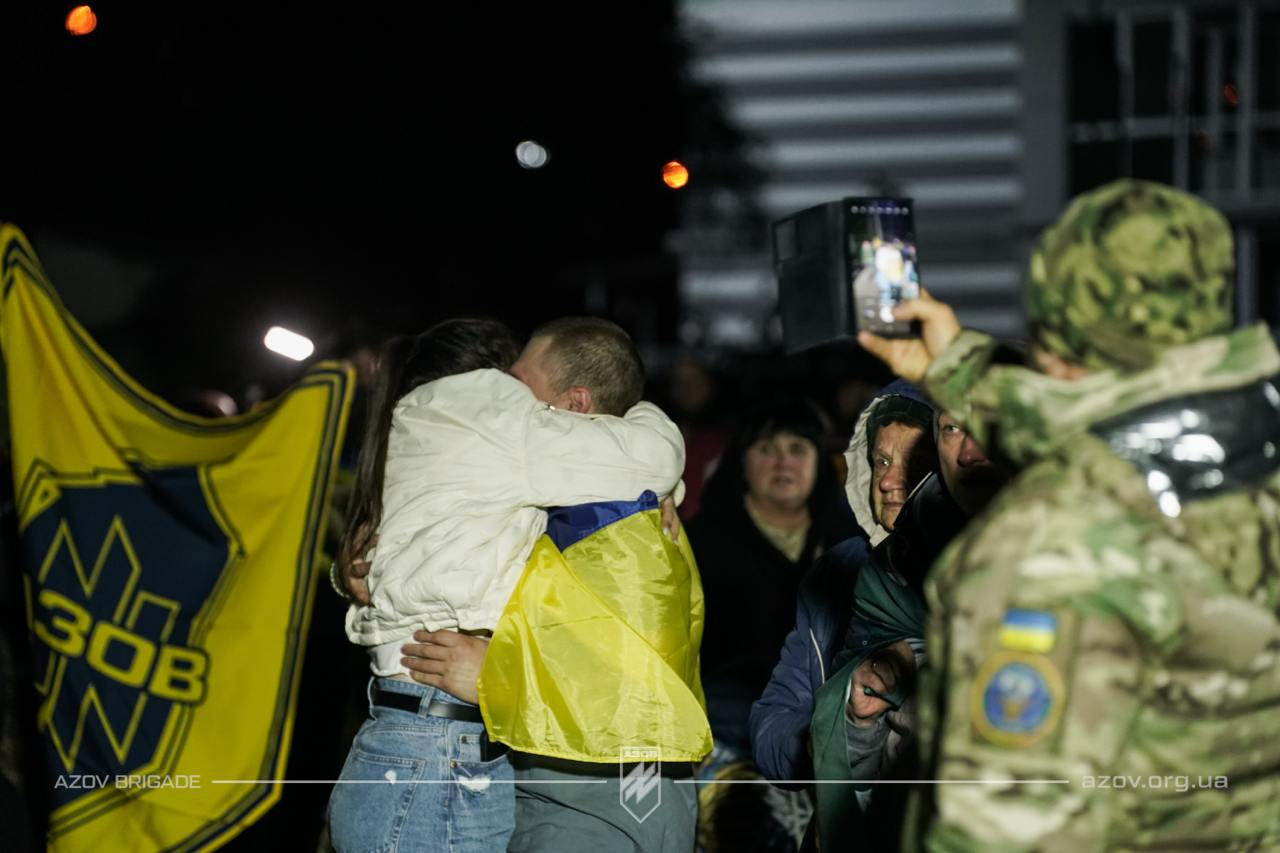 Обмін полоненими: скільки бійців «Азова» повернулися додому (фото) фото 2