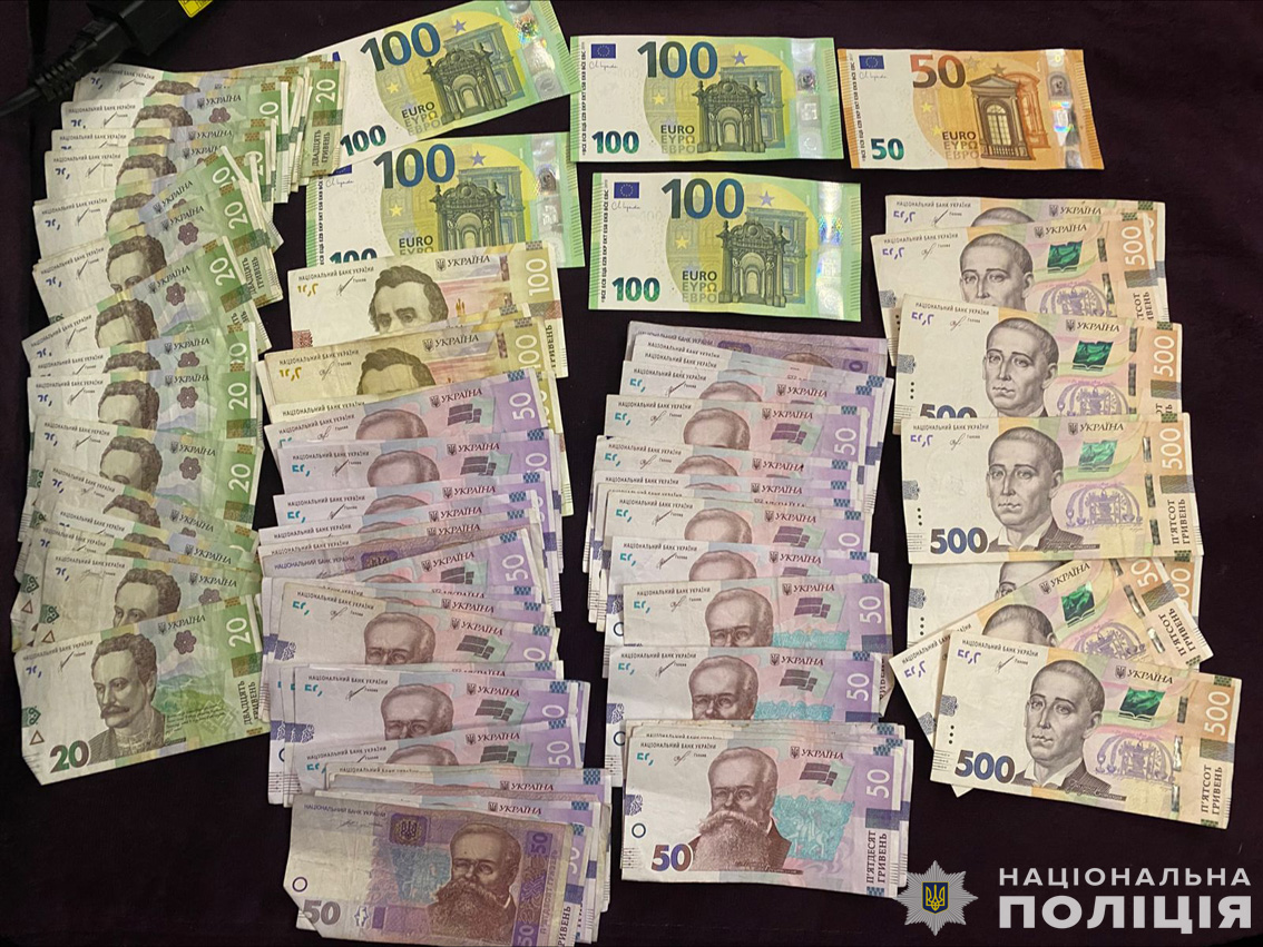 На Чернігівщині двоє чоловіків труїли людей з інвалідністю та пенсіонерів заради квартир фото 2