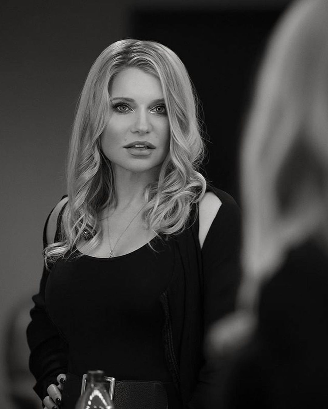 До великої війни Таюне активно вела соцмережі