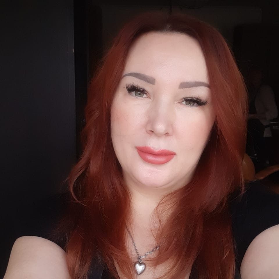 Оксана Казимова також підтримує Зінченка у суді