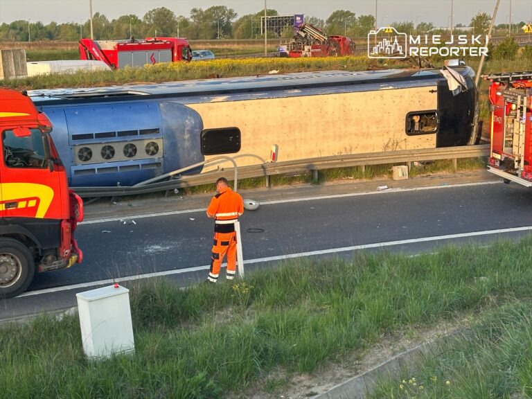 У Варшаві перекинувся автобус з українцями: є багато постраждалих фото 2