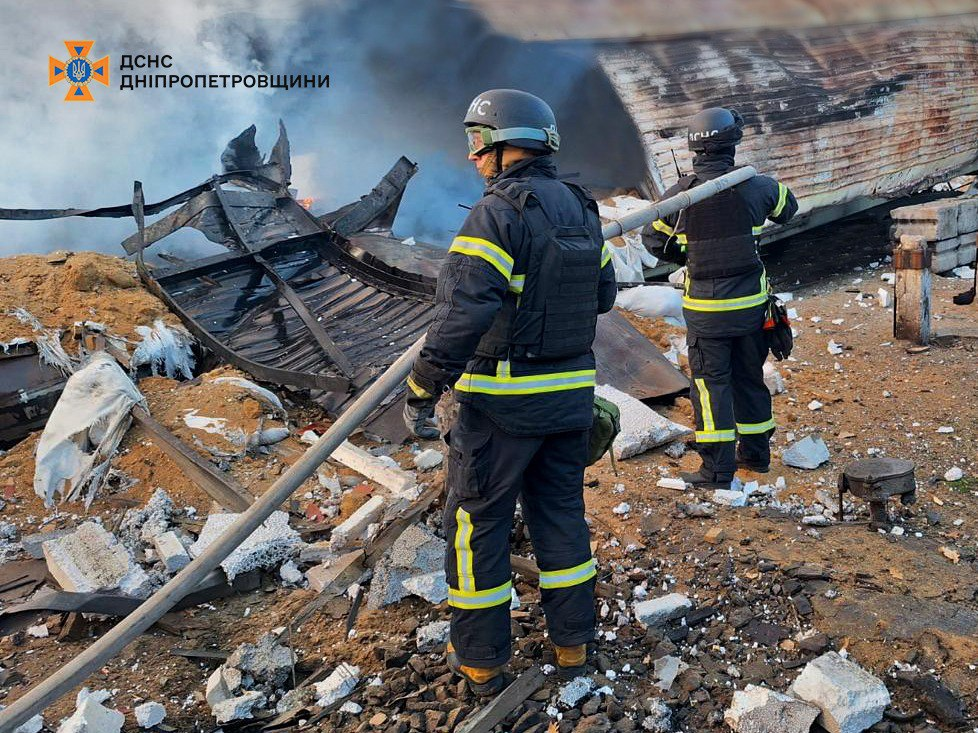 Масована атака на Україну: президент закликав до посилення санкцій проти РФ фото 1