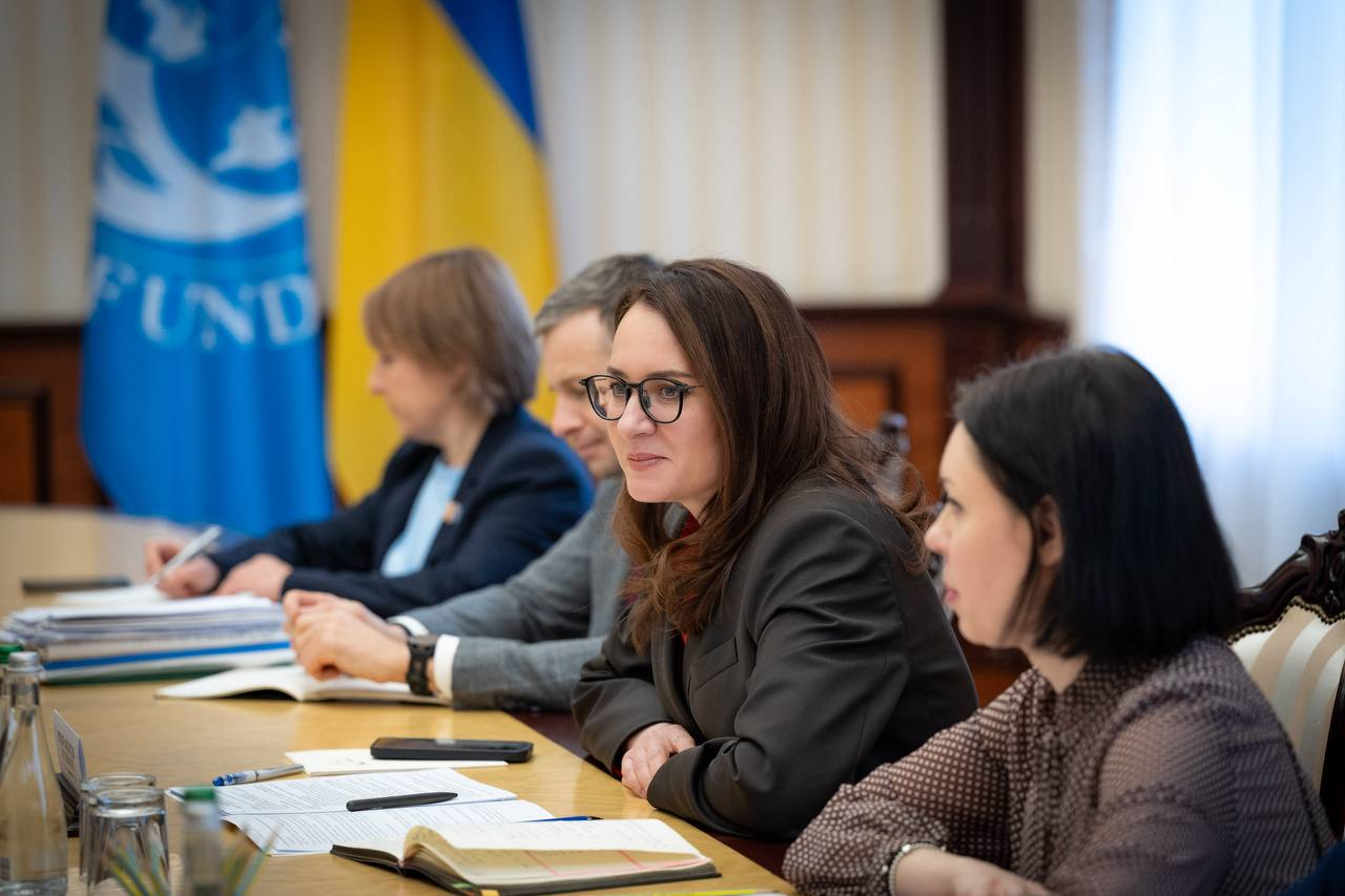 Свириденко та місія МВФ обговорили нову програму фінансування фото 1