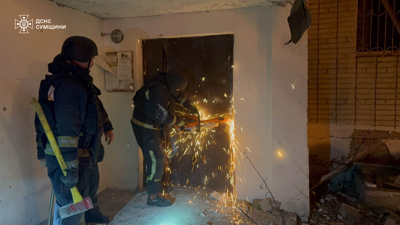 Атака на Охтирку: з'явилися фото наслідків фото 4