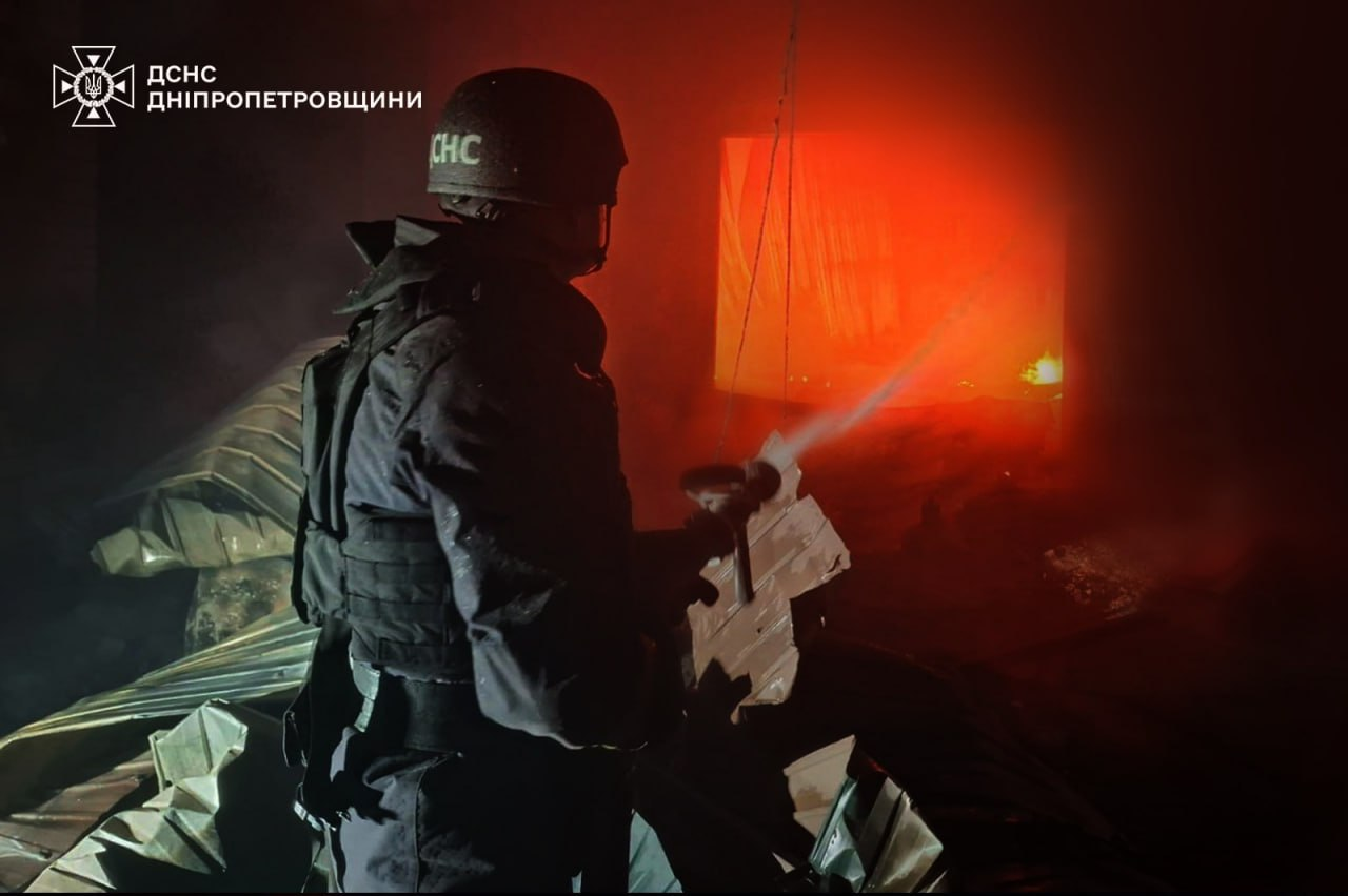 Атака на Криворізький район: загинув чоловік, пошкоджено газогін фото 2