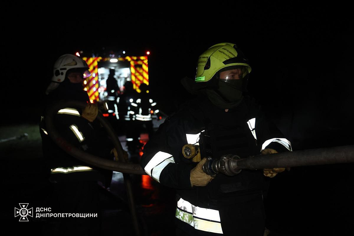 Наслідки удару по Дніпропетровщині: фото фото 2