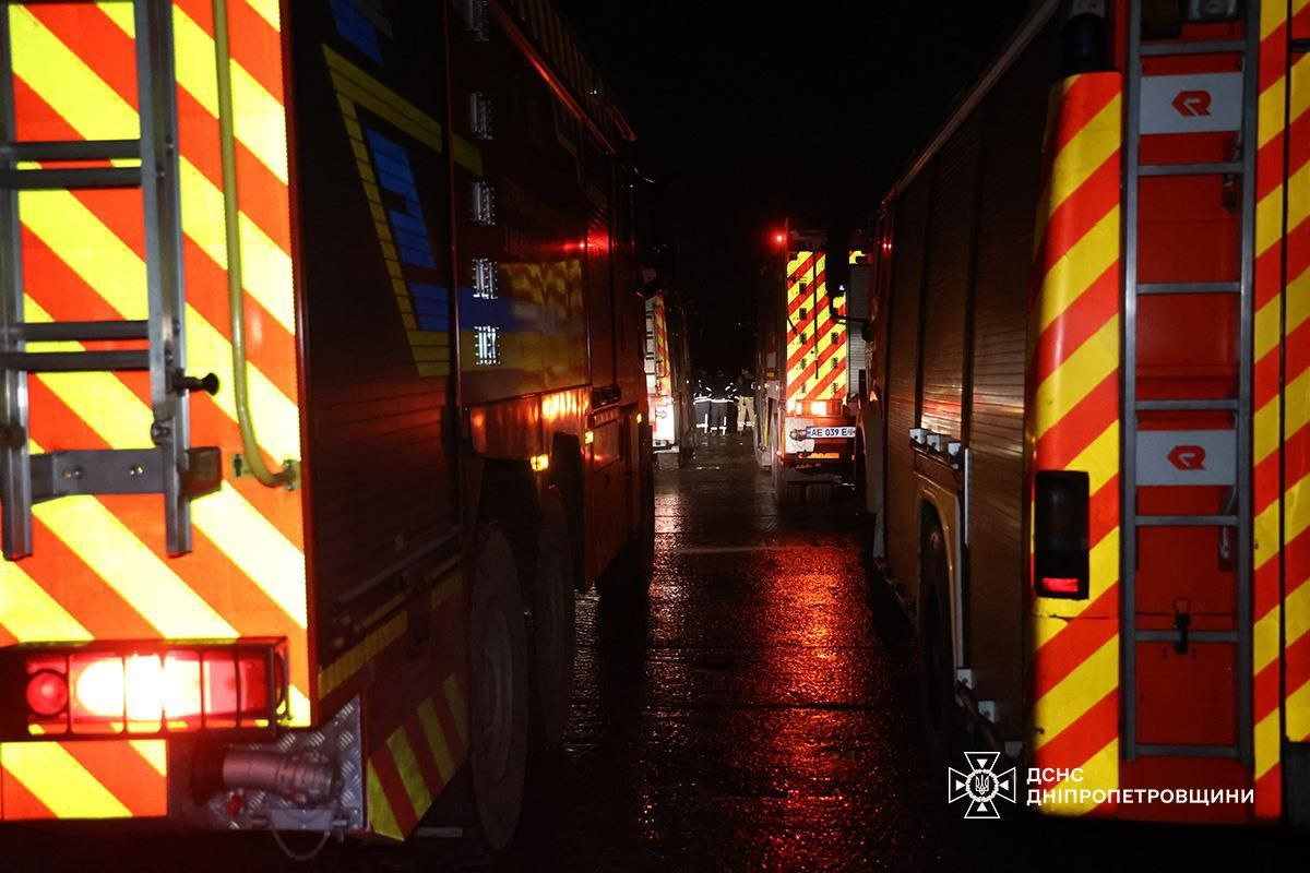 Наслідки удару по Дніпропетровщині: фото фото 3