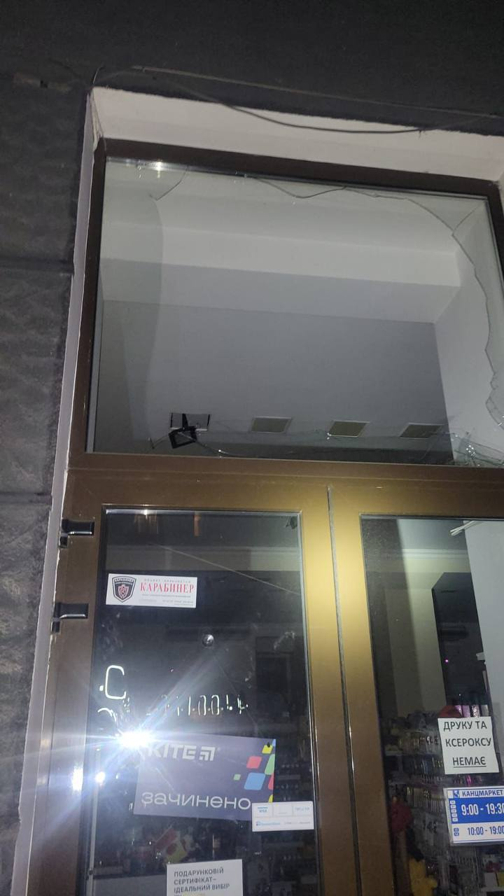 Наслідки удару по Одесі: фото фото 1