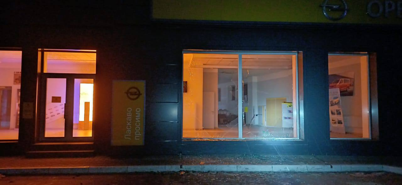 Наслідки удару по Одесі: фото фото 2