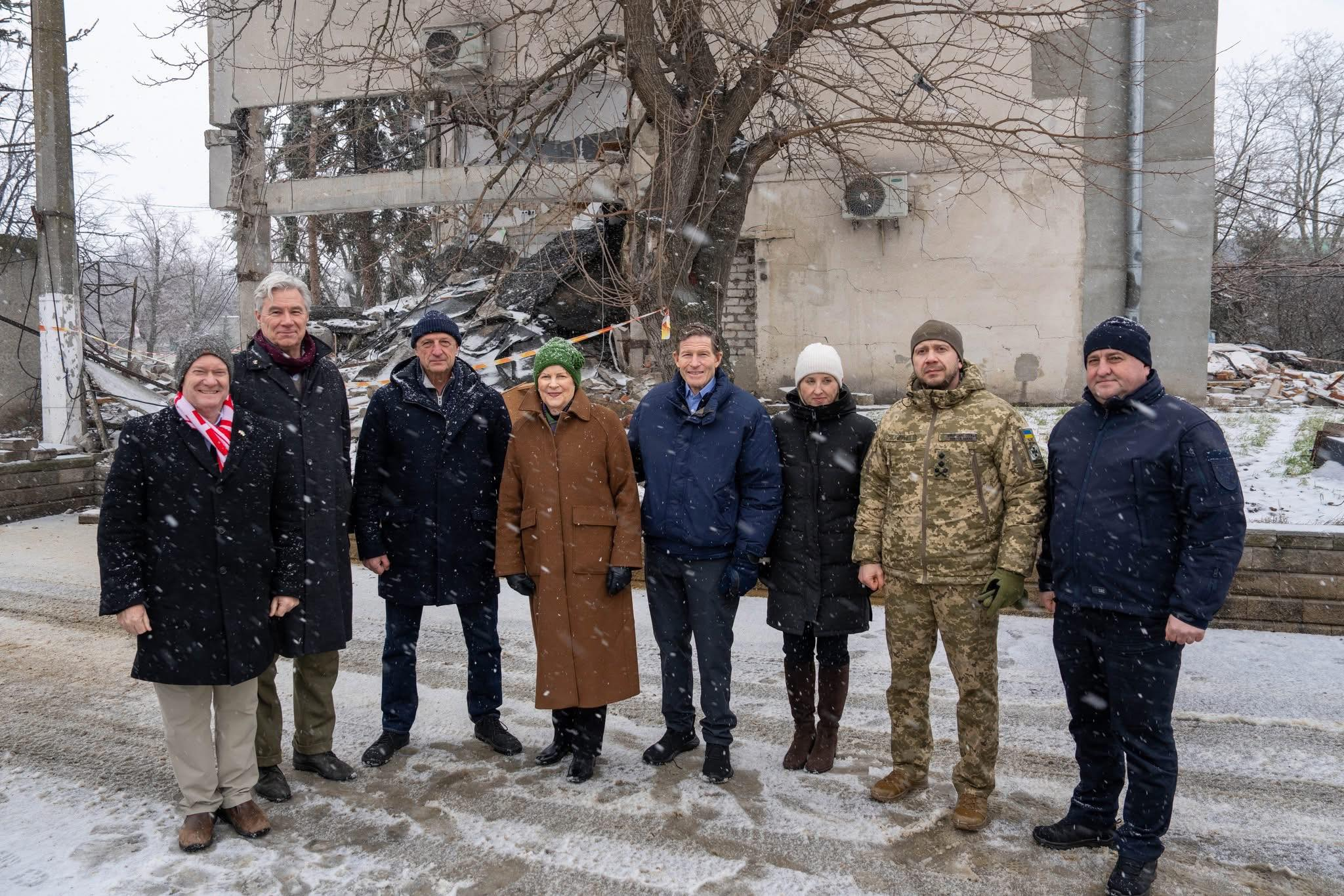 Сенатори США вперше з початку великої війни відвідали Одесу (фото) фото 1